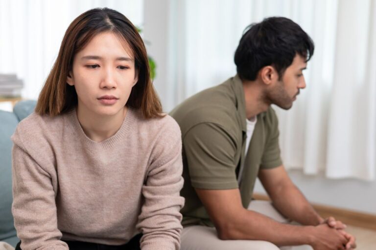 13 Subtle Signs of Emotional Neglect in Marriage (And Why It's So Hard)