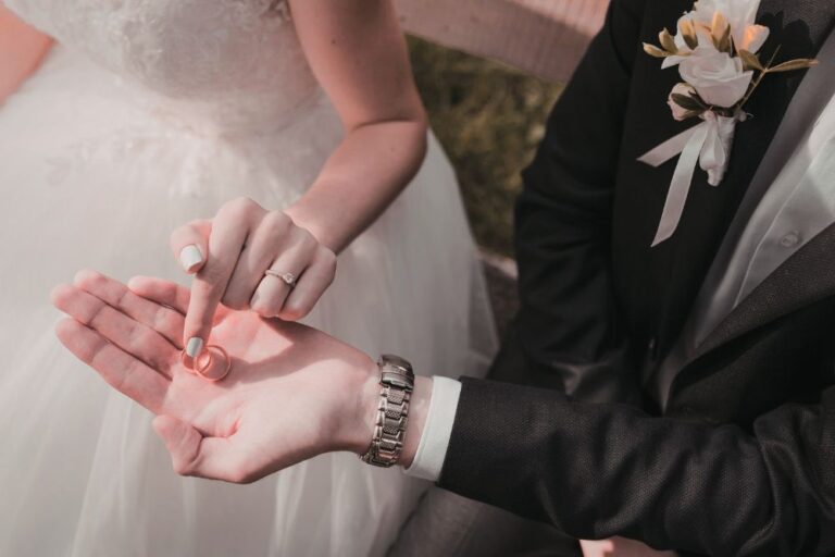 15 Signs of a Healthy Marriage