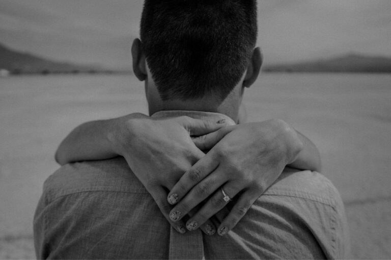 7 Reasons Why Your Boyfriend Doesn't Miss You (And What to Do About It)